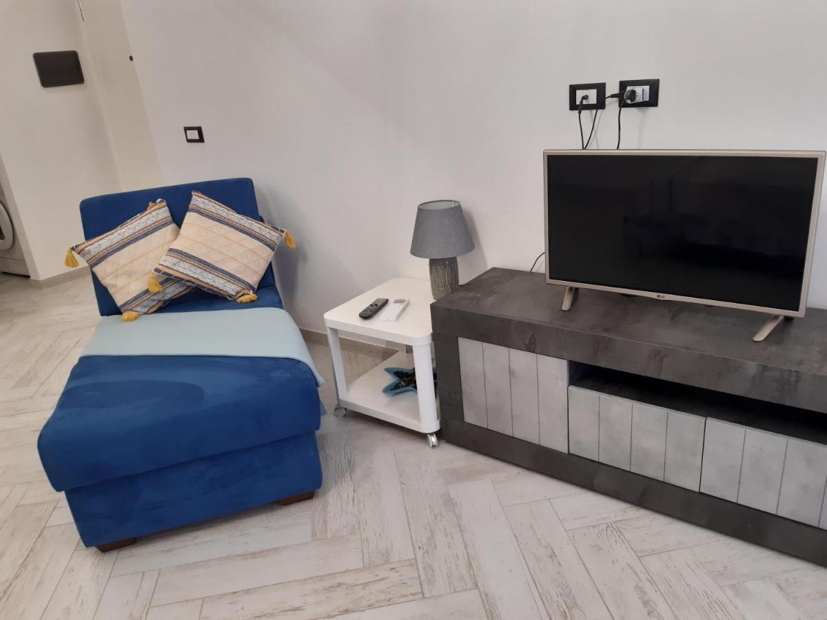 Casa Vacanze Via Nizza 57 Zinola-Wifi Savona Exterior foto